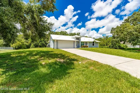 4465 62nd Court Vero Beach FL 32967