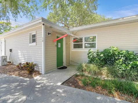10 N Hilltop Drive Titusville FL 32796
