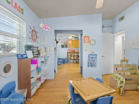 10 N Hilltop Drive Titusville FL 32796