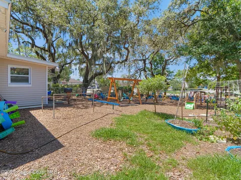 10 N Hilltop Drive Titusville FL 32796