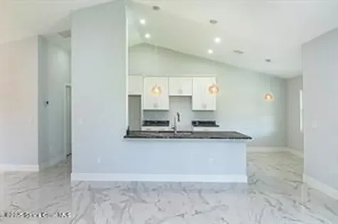 9480 84 Street Vero Beach FL 32967