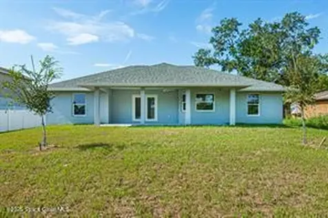 9480 84 Street Vero Beach FL 32967