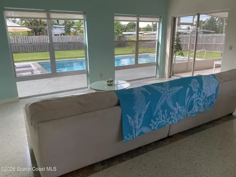 403 21st Place SE Vero Beach FL 32962