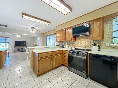 534 Minnow Court Kenansville FL 34739