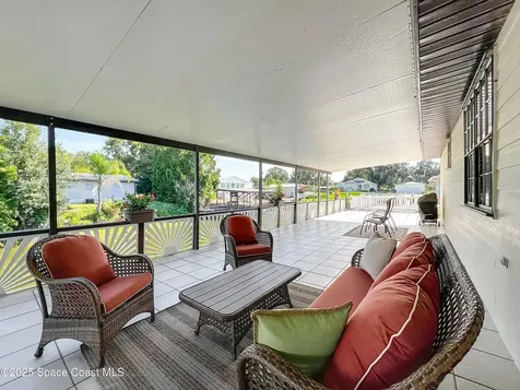 534 Minnow Court Kenansville FL 34739