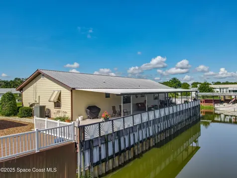 534 Minnow Court Kenansville FL 34739