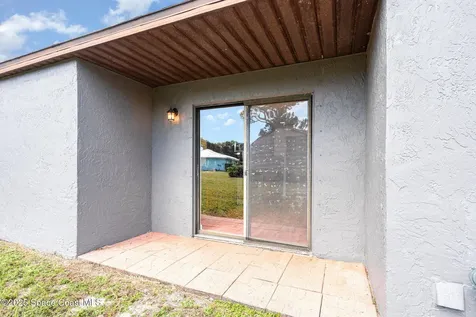 1739 Bluebird Court Melbourne FL 32935