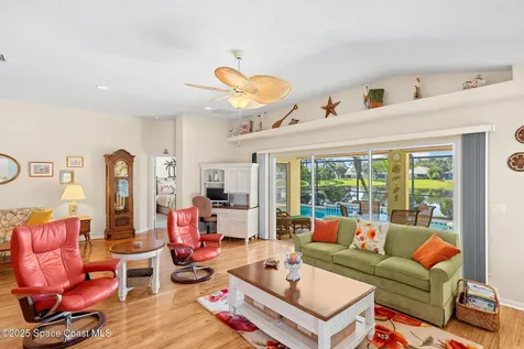 833 Tavernier Circle NE Palm Bay FL 32905