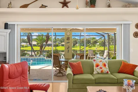 833 Tavernier Circle NE Palm Bay FL 32905