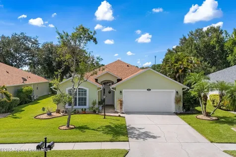 833 Tavernier Circle NE Palm Bay FL 32905