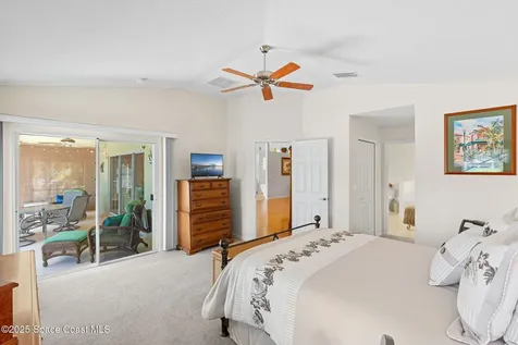 833 Tavernier Circle NE Palm Bay FL 32905
