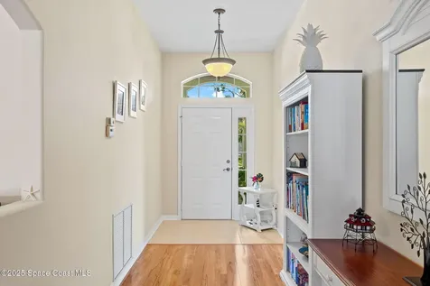 833 Tavernier Circle NE Palm Bay FL 32905