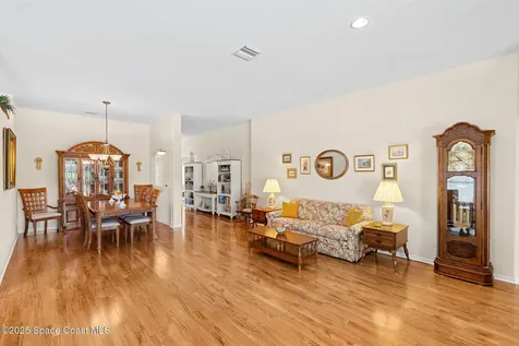 833 Tavernier Circle NE Palm Bay FL 32905
