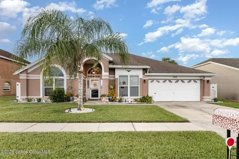 2938 Pembridge Street Kissimmee FL 34747