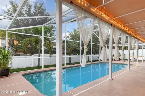 2938 Pembridge Street Kissimmee FL 34747