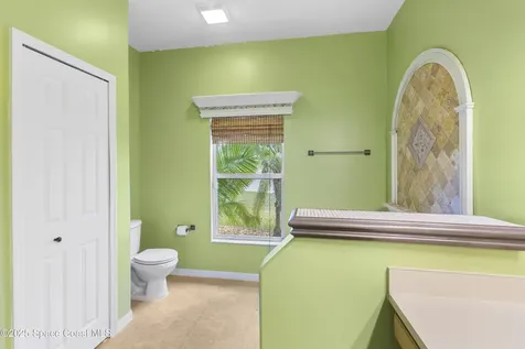1870 Parrsboro Street NW Palm Bay FL 32907