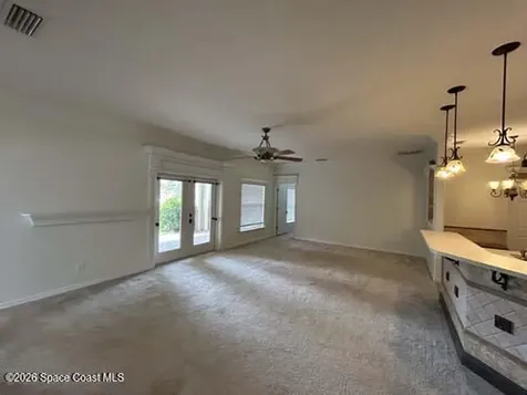 1870 Parrsboro Street NW Palm Bay FL 32907