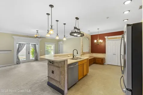 1870 Parrsboro Street NW Palm Bay FL 32907