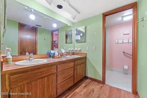 1949 Dipol Courtway Titusville FL 32780