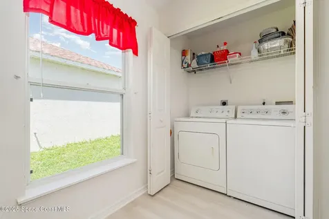 1512 Vista Lake Circle Melbourne FL 32904