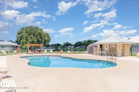 1512 Vista Lake Circle Melbourne FL 32904