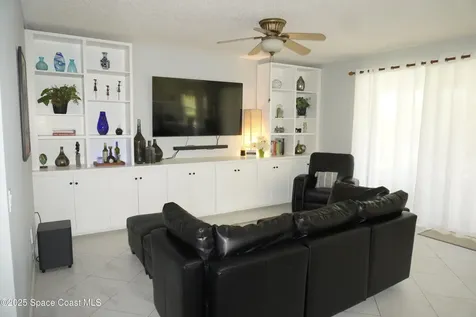 284 Sedgewood Circle Melbourne FL 32904