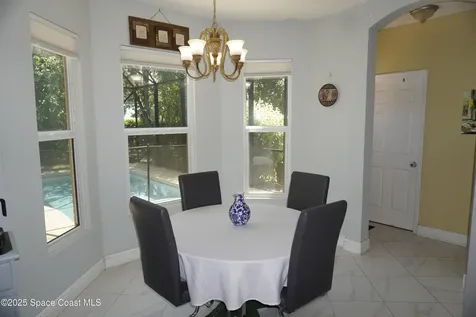 284 Sedgewood Circle Melbourne FL 32904