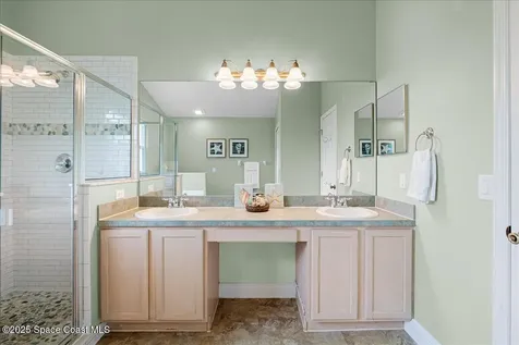 284 Sedgewood Circle Melbourne FL 32904