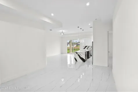 2886 Grant Avenue SE Palm Bay FL 32909