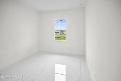 2886 Grant Avenue SE Palm Bay FL 32909