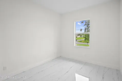 2886 Grant Avenue SE Palm Bay FL 32909