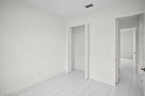 2886 Grant Avenue SE Palm Bay FL 32909