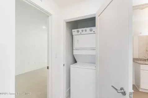 1605 Par Street NE Palm Bay FL 32905