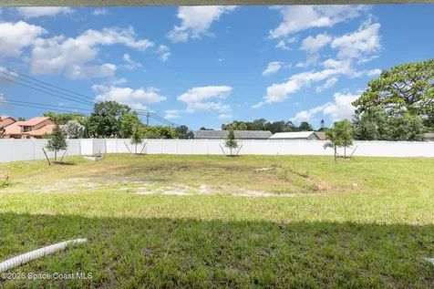 1605 Par Street NE Palm Bay FL 32905