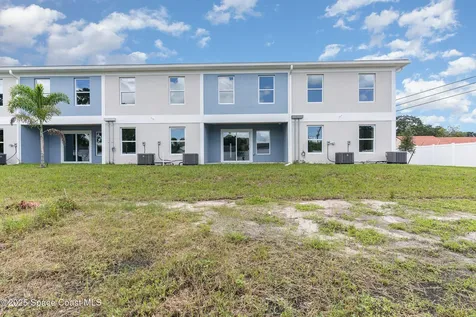 1605 Par Street NE Palm Bay FL 32905