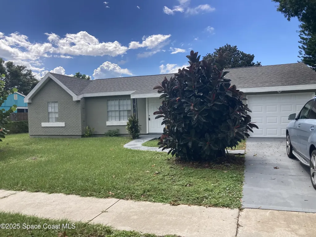 940 Hampshire Avenue NE Palm Bay FL 32905
