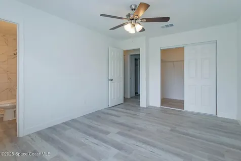 940 Hampshire Avenue NE Palm Bay FL 32905