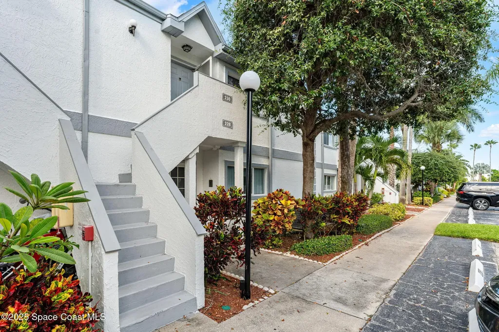 230 Beach Park Lane Cape Canaveral FL 32920