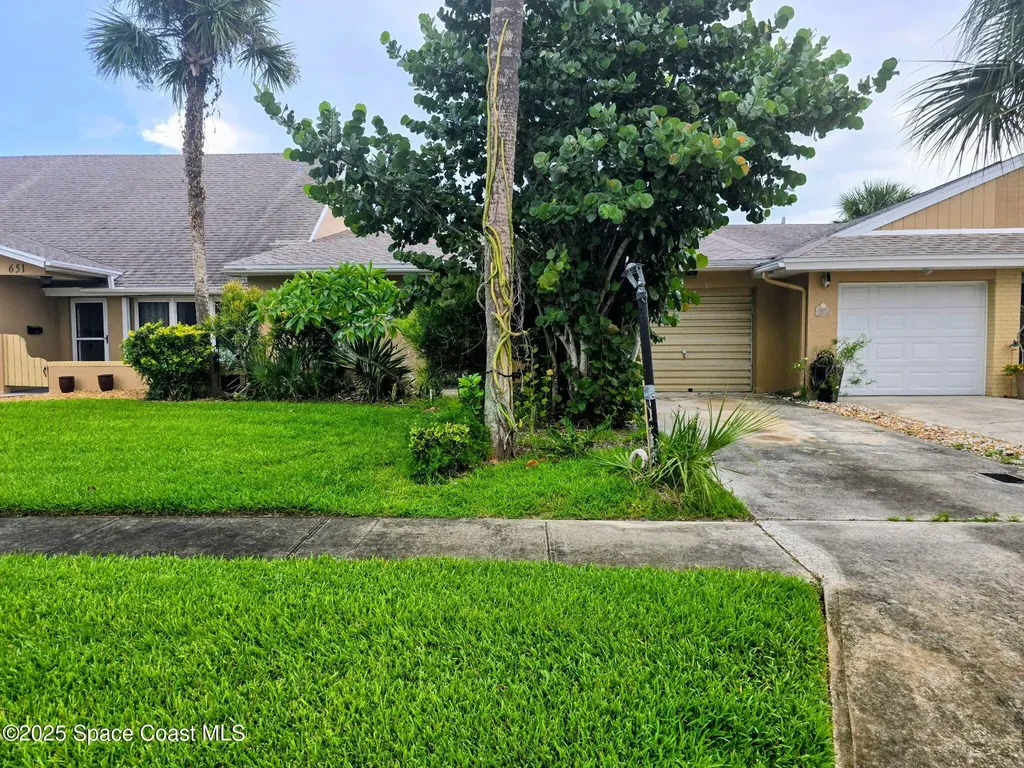649 Desoto Lane Indian Harbour Beach FL 32937