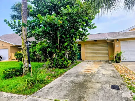649 Desoto Lane Indian Harbour Beach FL 32937