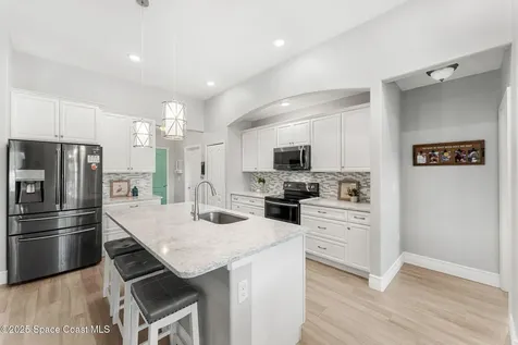 4009 Gardenwood Circle Grant FL 32949