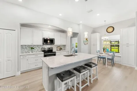 4009 Gardenwood Circle Grant FL 32949