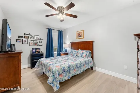 4009 Gardenwood Circle Grant FL 32949