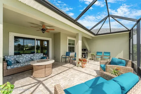 4009 Gardenwood Circle Grant FL 32949