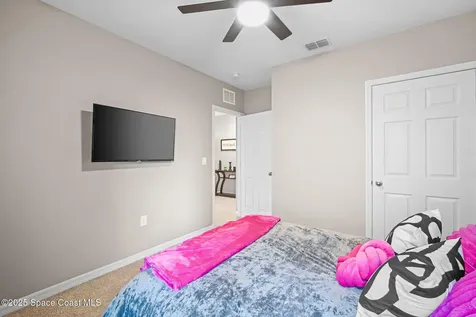 1954 Farmhouse Road SE Palm Bay FL 32909