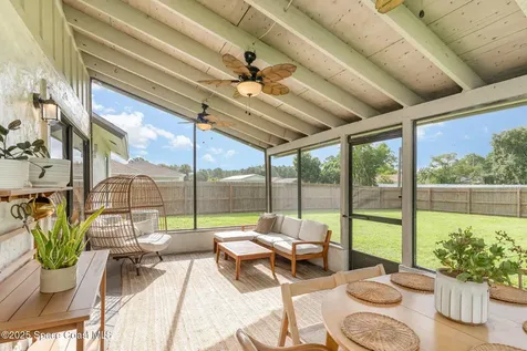 530 Truman Street SW Palm Bay FL 32908