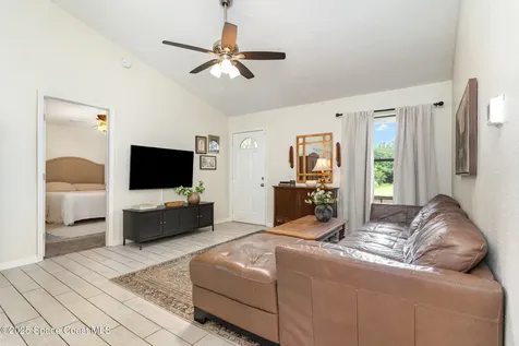 530 Truman Street SW Palm Bay FL 32908