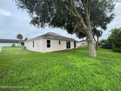 1160 Begonia Road Titusville FL 32796