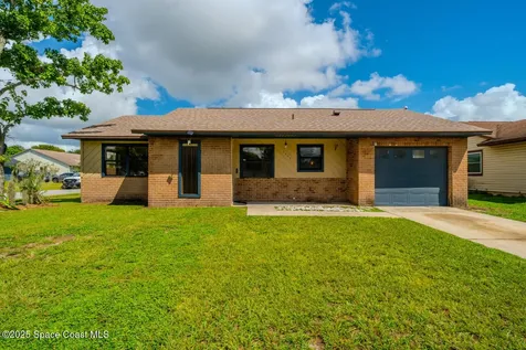 7609 Panthera Court Orlando FL 32822
