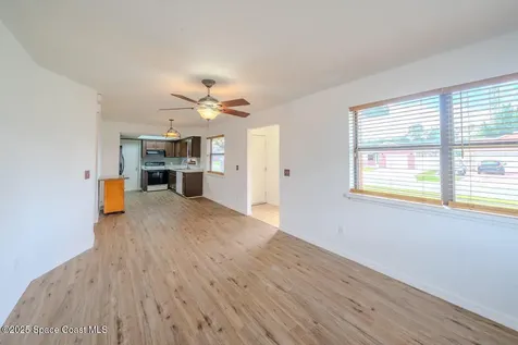 7609 Panthera Court Orlando FL 32822